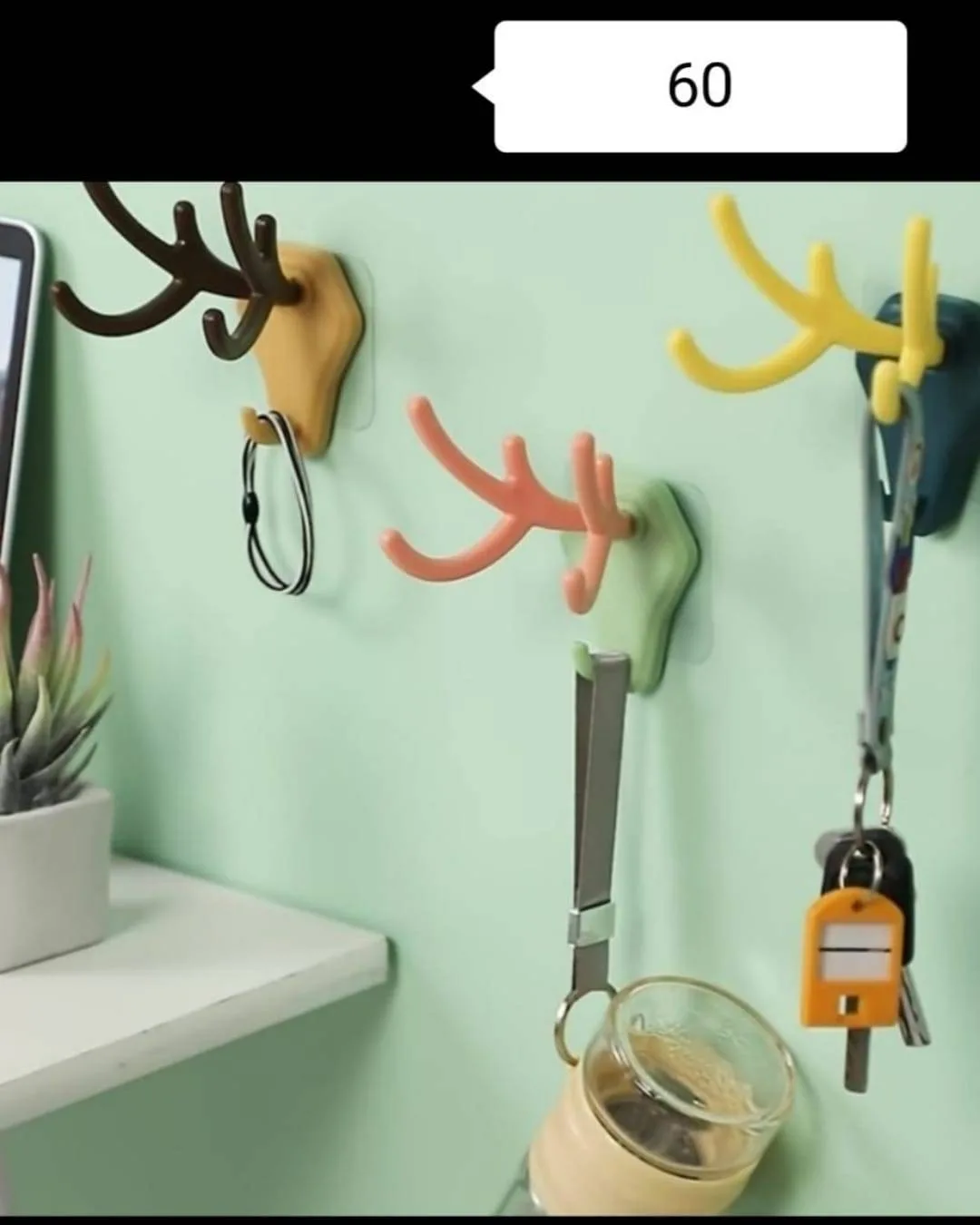 Plastic Wall Hanger
