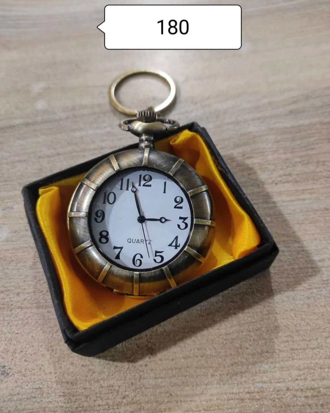 प्रीमियम पॉकेट वॉच मेटल
