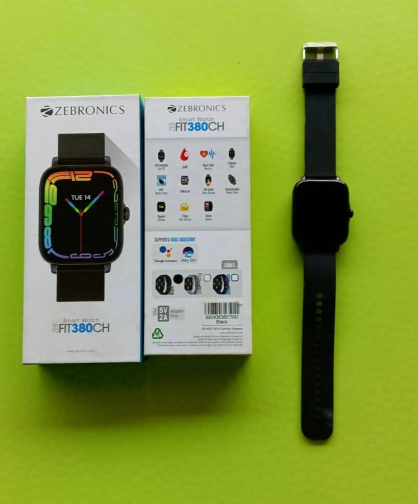 ZEBRONICS swart watch